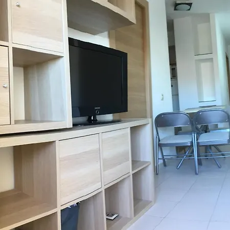 Cerca De La Playa Apartment